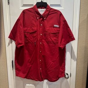 Columbia Men’s XL Performance Fishing Gear Short Sleeve Shirt Red